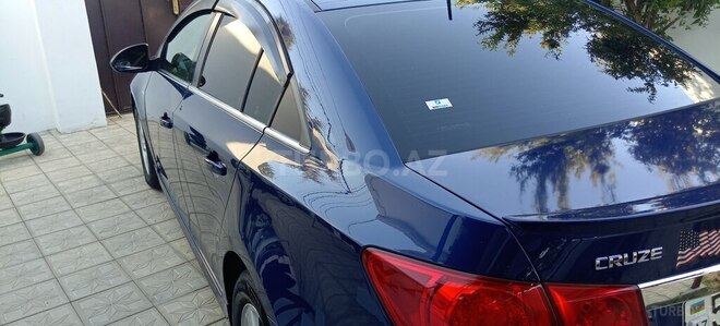 Chevrolet Cruze-11