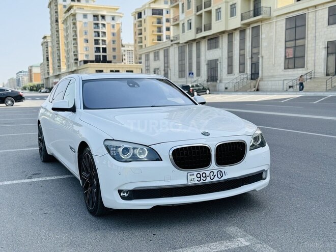 BMW 750 2010, 255,555 km - 4.4 l - Bakı