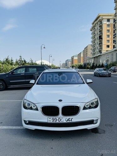 BMW 750 2010, 255,555 km - 4.4 l - Bakı