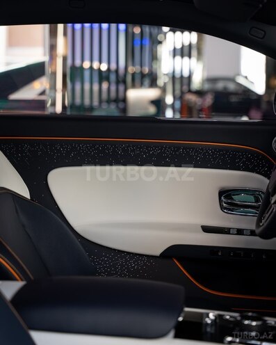 Rolls-Royce  2025, 30 km - 0.0 l - Bakı