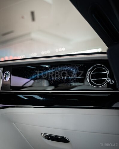 Rolls-Royce  2025, 30 km - 0.0 l - Bakı