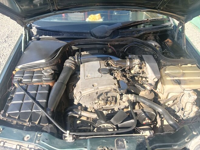 Mercedes C 180-10