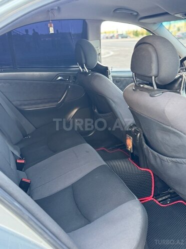 Mercedes C 200 2000, 400,000 km - 2.0 л - Sumqayıt