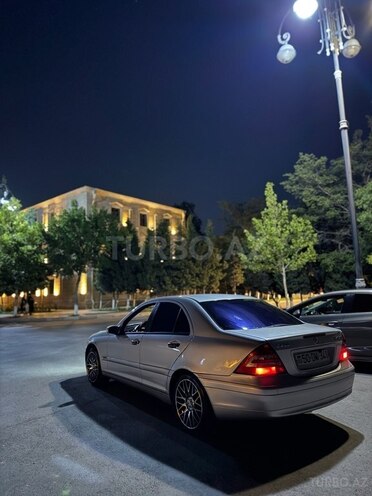 Mercedes C 200 2000, 400,000 km - 2.0 л - Sumqayıt