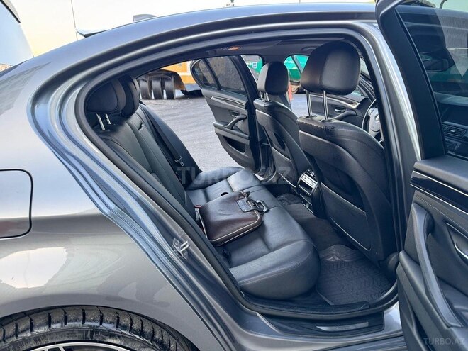 BMW 520 2015, 293,500 km - 2.0 l - Bakı