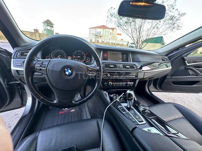 BMW 520 2015, 293,500 km - 2.0 l - Bakı
