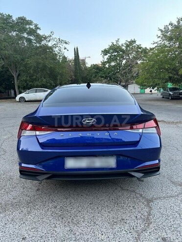 Hyundai Elantra 2022, 83,180 km - 2.0 л - Bakı