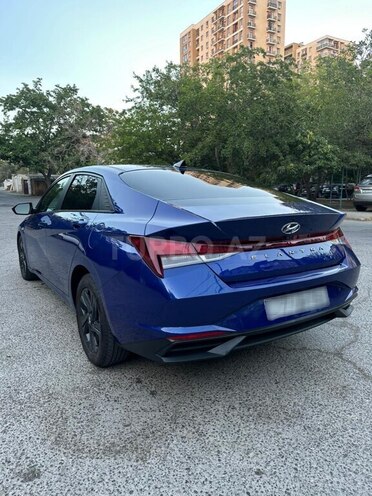 Hyundai Elantra 2022, 83,180 km - 2.0 л - Bakı