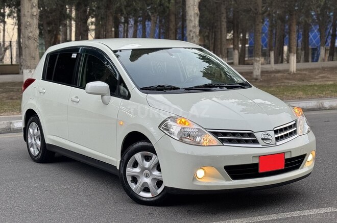 Nissan Tiida-2