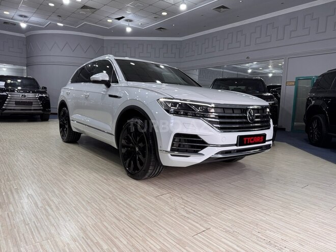 Volkswagen Touareg 2023, 28,500 km - 3.0 l - Bakı