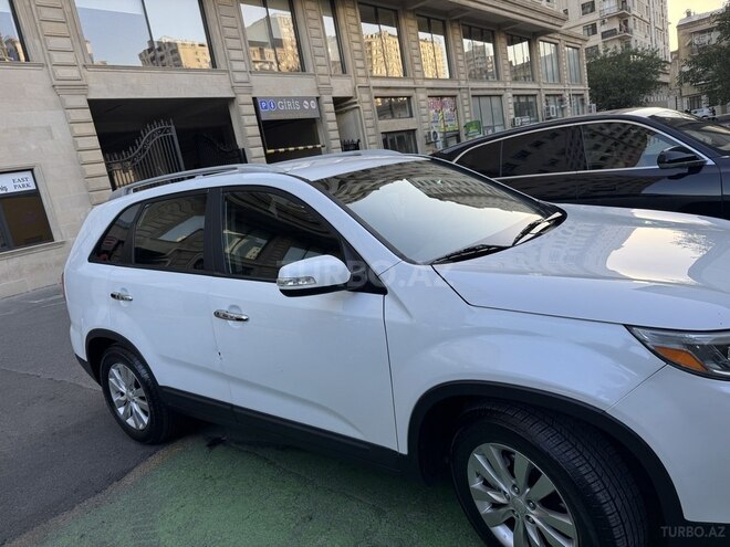Kia Sorento-4