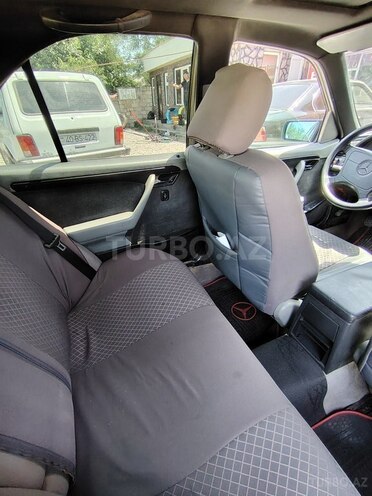 Mercedes C 180 1997, 368,846 km - 1.8 л - Quba