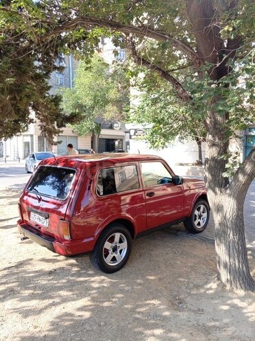 LADA (VAZ) Niva-6