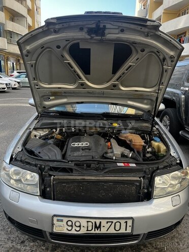 Audi A4 2002, 210,500 km - 1.8 l - Bakı
