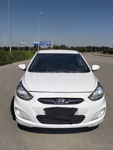 Hyundai Accent 2013, 235,000 km - 1.6 l - Bakı