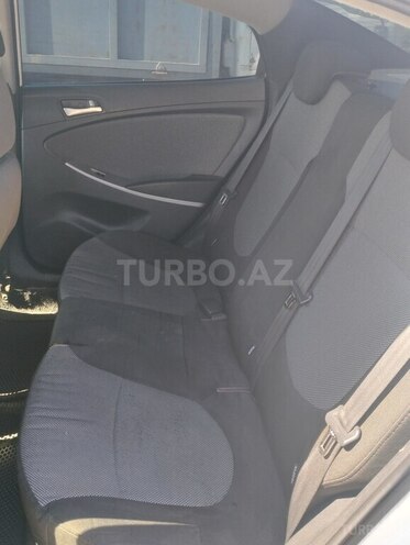 Hyundai Accent 2013, 235,000 km - 1.6 l - Bakı