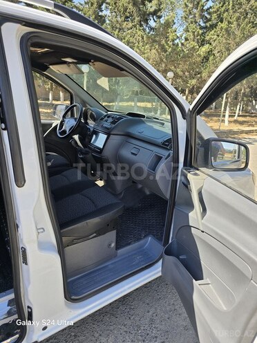 Mercedes Vito 111 2009, 264,843 km - 2.1 л - Bakı