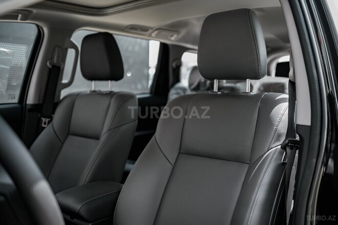 Mitsubishi Pajero Sport-12