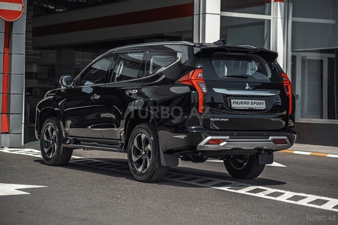 Mitsubishi Pajero Sport-5