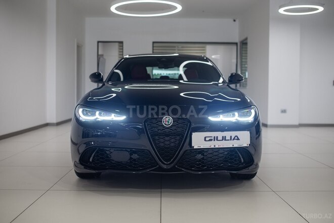 Alfa Romeo Giulia-2