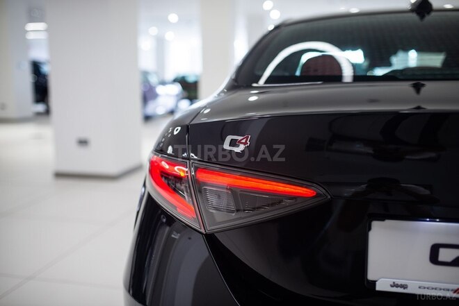 Alfa Romeo Giulia-11