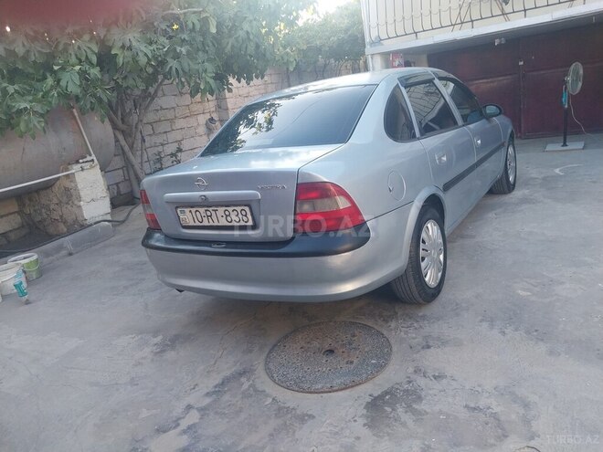 Opel Vectra 1998, 325,623 km - 1.8 l - Bakı
