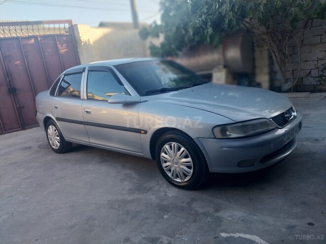 Opel Vectra 1998, 325,623 km - 1.8 l - Bakı