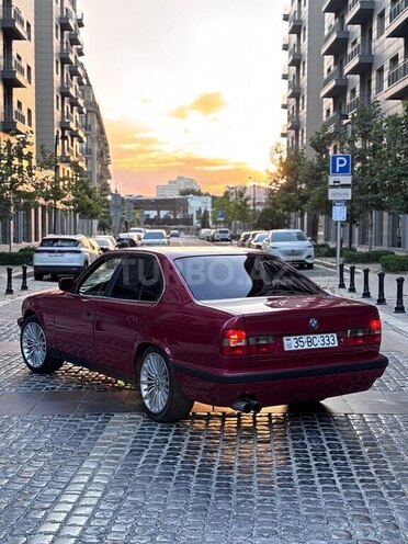 BMW 525 1991, 330,000 km - 2.5 l - Bakı