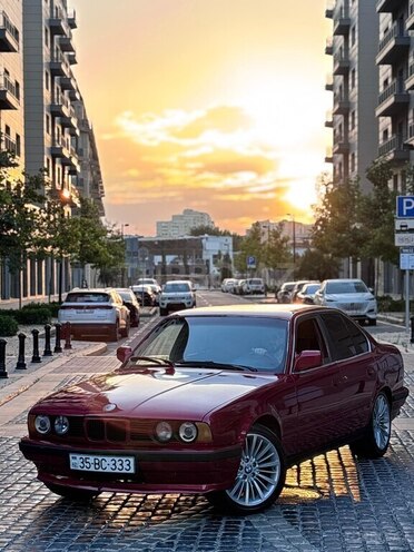 BMW 525 1991, 330,000 km - 2.5 l - Bakı