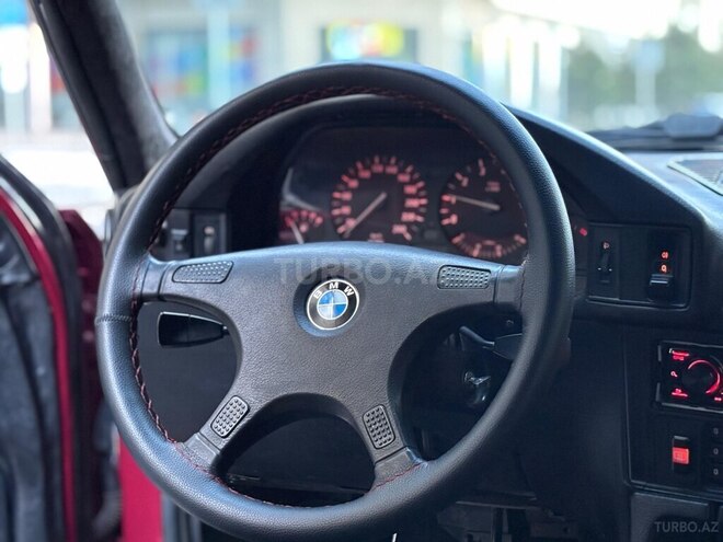 BMW 525 1991, 330,000 km - 2.5 l - Bakı