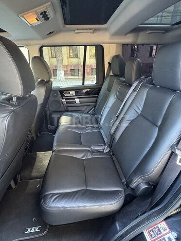 Land Rover Discovery-7