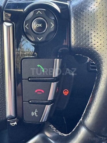 Land Rover Discovery-11