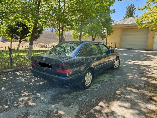 Mercedes C 180-16