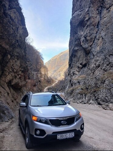 Kia Sorento 2010, 175,000 km - 2.0 l - Xaçmaz