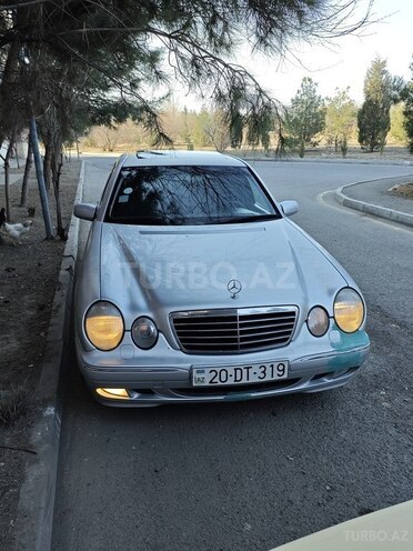 Mercedes E 240 2000, 290,000 km - 2.6 l - Gəncə