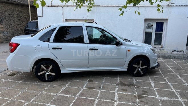 LADA (VAZ) Granta-12