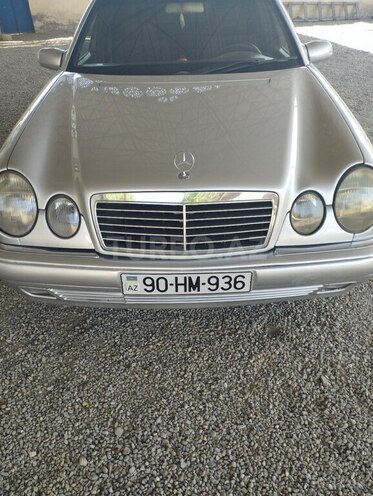 Mercedes E 300 1997, 241,000 km - 2.5 л - Şəmkir