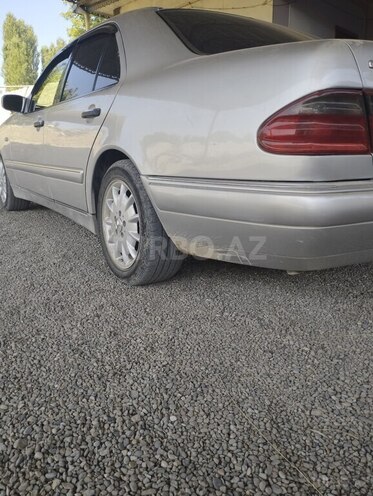 Mercedes E 300 1997, 241,000 km - 2.5 л - Şəmkir
