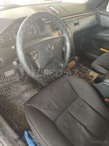 Mercedes E 300 1997, 241,000 km - 2.5 л - Şəmkir