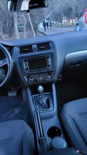 Volkswagen Jetta 2015, 225,000 km - 2.0 l - Bakı