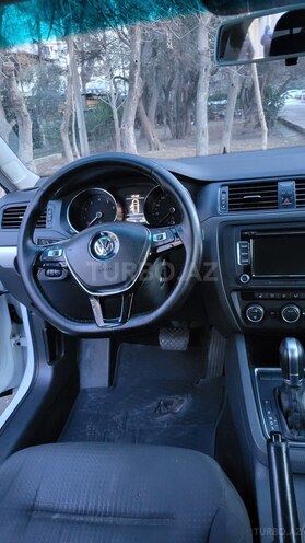Volkswagen Jetta 2015, 225,000 km - 2.0 l - Bakı