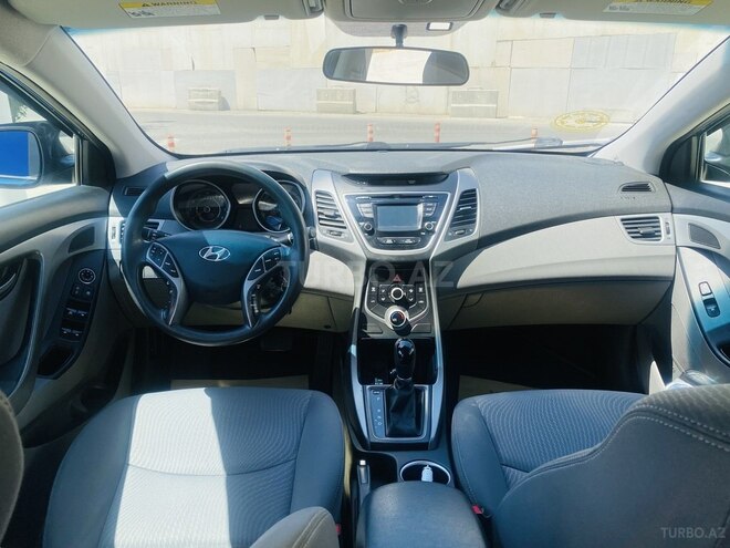 Hyundai Elantra 2015, 95,214 km - 1.8 л - Bakı