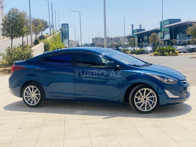 Hyundai Elantra 2015, 95,214 km - 1.8 л - Bakı