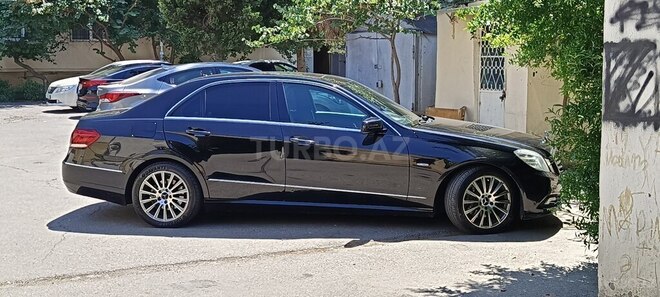 Mercedes E 220 d 2009, 297,000 km - 2.1 l - Bakı