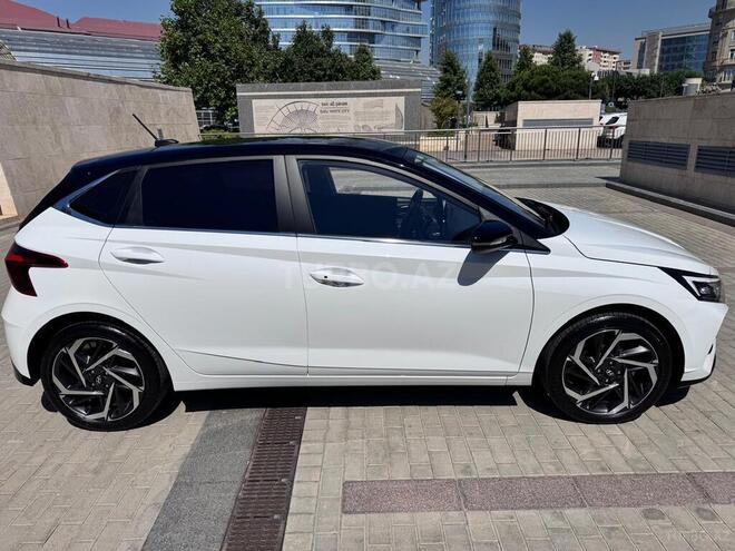 Hyundai i20 2023, 23,000 km - 1.4 л - Bakı