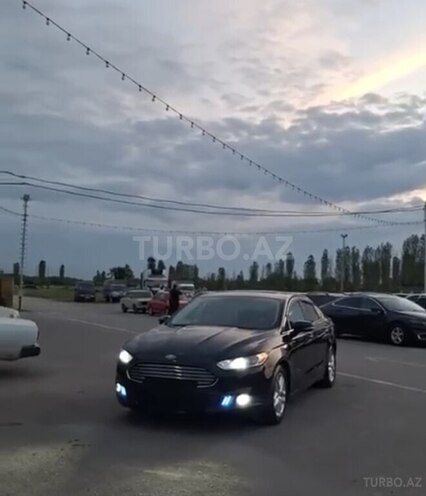 Ford Fusion (North America)-2