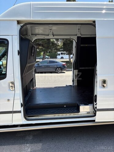 Ford Transit 2011, 179,000 km - 3.2 l - Bakı