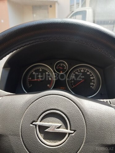 Opel Astra 2006, 275,000 km - 1.3 l - Bakı