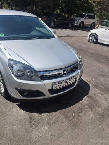 Opel Astra 2006, 275,000 km - 1.3 l - Bakı