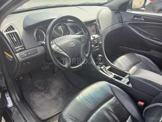 Hyundai Sonata-3